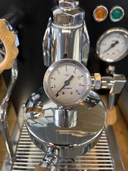 Brühgruppen Manometer 0-16 bar d=40mm